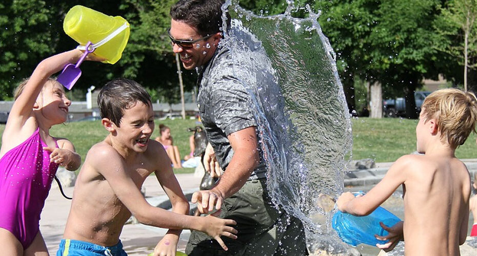 Life with you is fun.　あなたと一緒の人生は楽しい　笑顔　Have a nice week!　2023