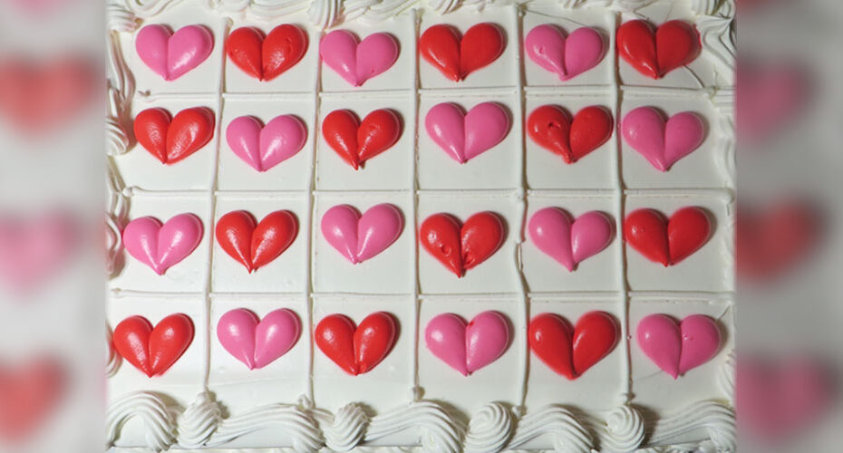 高校入試　英検　オンライン　群馬　前橋市　高崎市　渋川市　吉岡町　伊勢崎市　太田市　東京都　神奈川県　優しい　ネイティブ　英会話教室　コーンウォール・イングリッシュ　英検1級　TOEIC990満点　講師　Miwa　エリック　 コストコ　クォーターシートケーキ　ハート　Costco quarter sheet cake